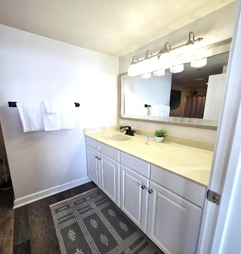 Pelican'S Pointe At The Shores Panama City Beach Apartment
